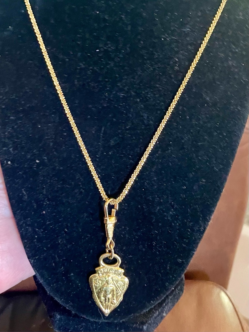 Gucci Gold-tone Crest Knight Pendant Charm necklace
